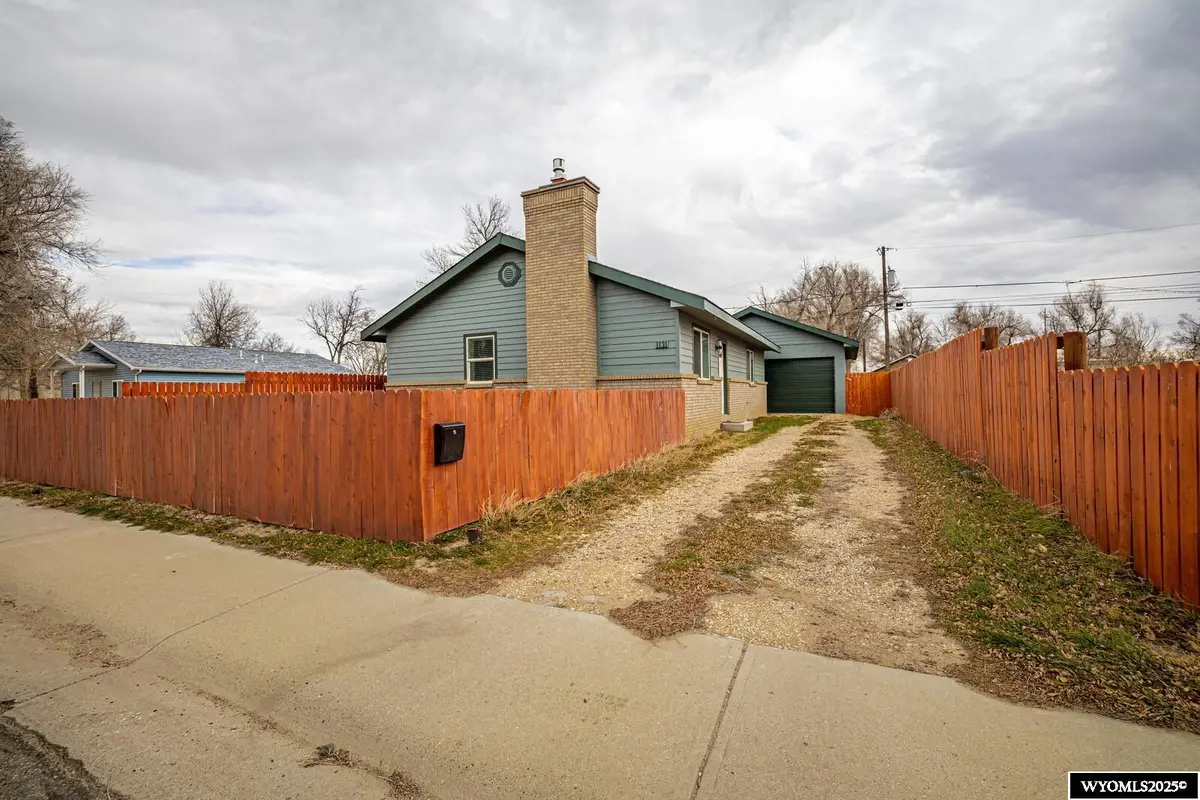 1131 N Jefferson Street, Casper, WY 82601 - #1