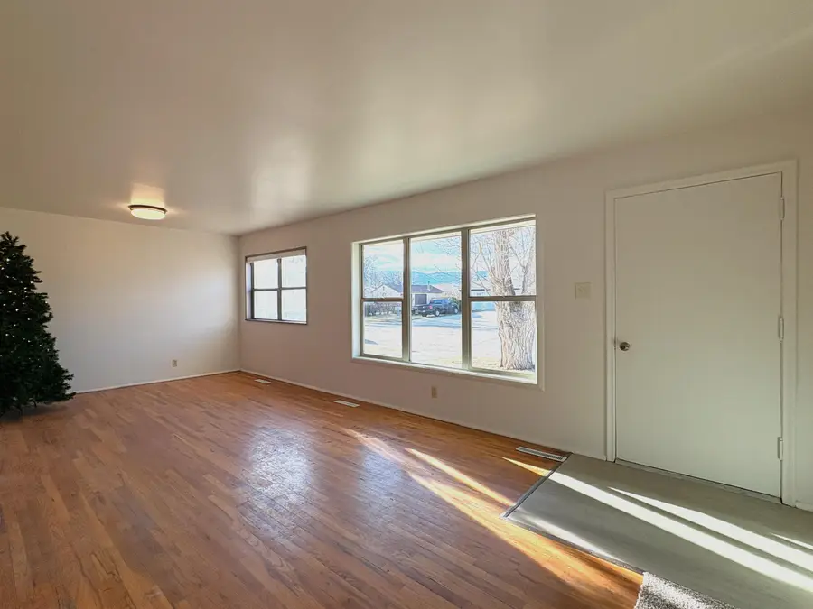 505 Swanton Avenue, Casper, WY 82609 - Image #2