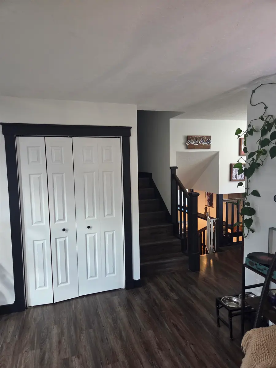 1200 Elk Mountain Circle, Green River, WY 82935 - Image #3