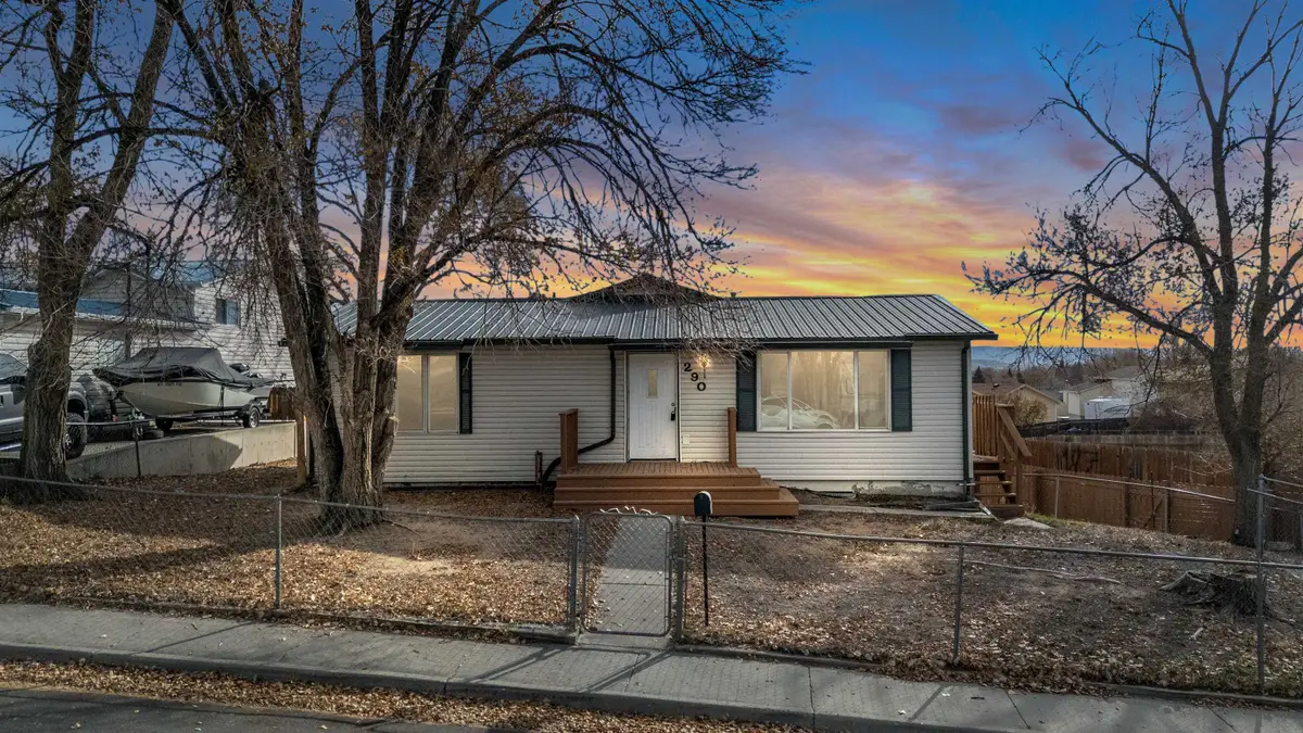 290 Cedar St, Green River, WY 82935 - Image #1