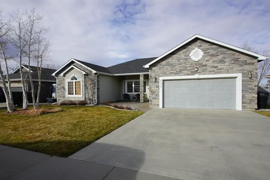 4230 Otter, Casper, WY 82604 - Image #2