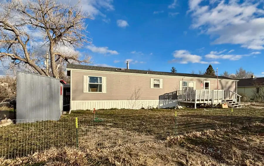 527 N 2nd St, Douglas, WY 82633 - Image #2