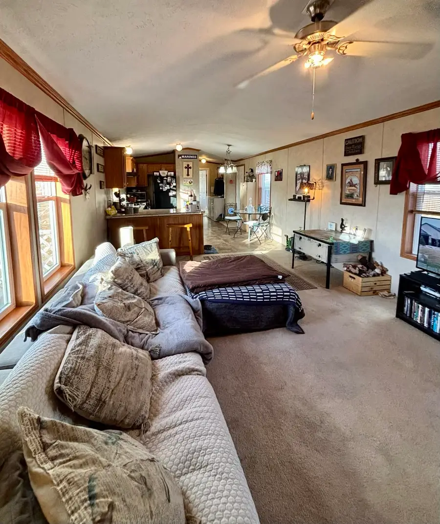 527 N 2nd St, Douglas, WY 82633 - Image #3