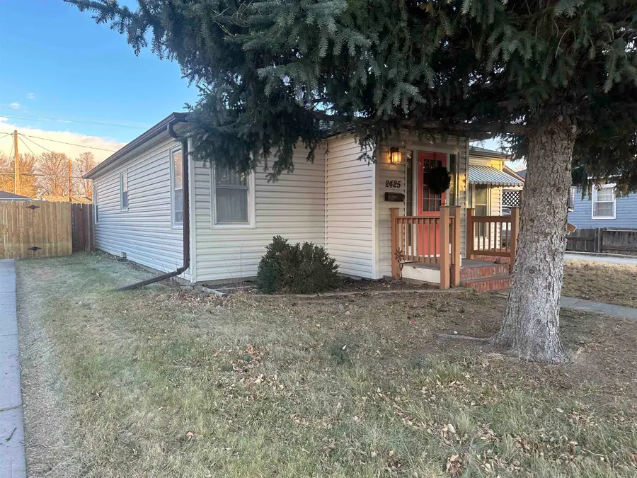 2425 E B, Torrington, WY 82240 - Image #2