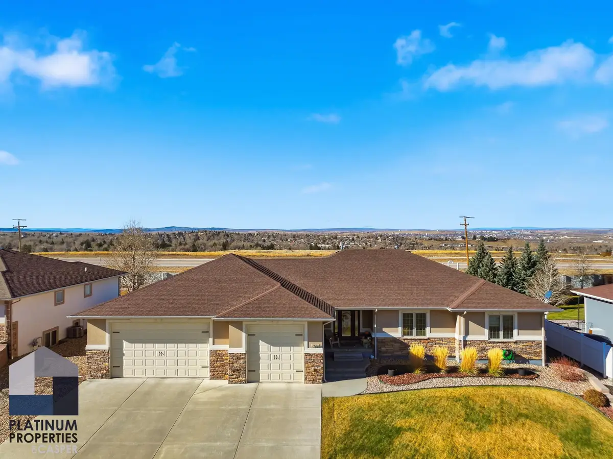 2814 Hogan Drive, Casper, WY 82601 - Image #1