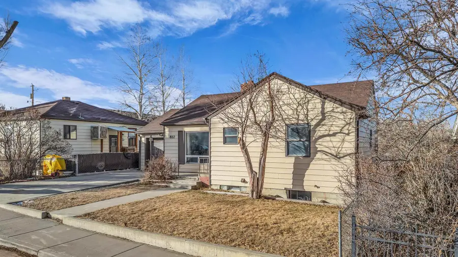 810 Young Avenue, Rock Springs, WY 82901 - Image #2