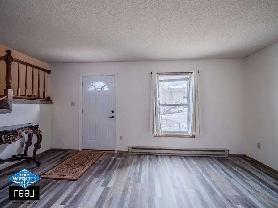 2040 Beverly, Casper, WY 82601 - Image #2