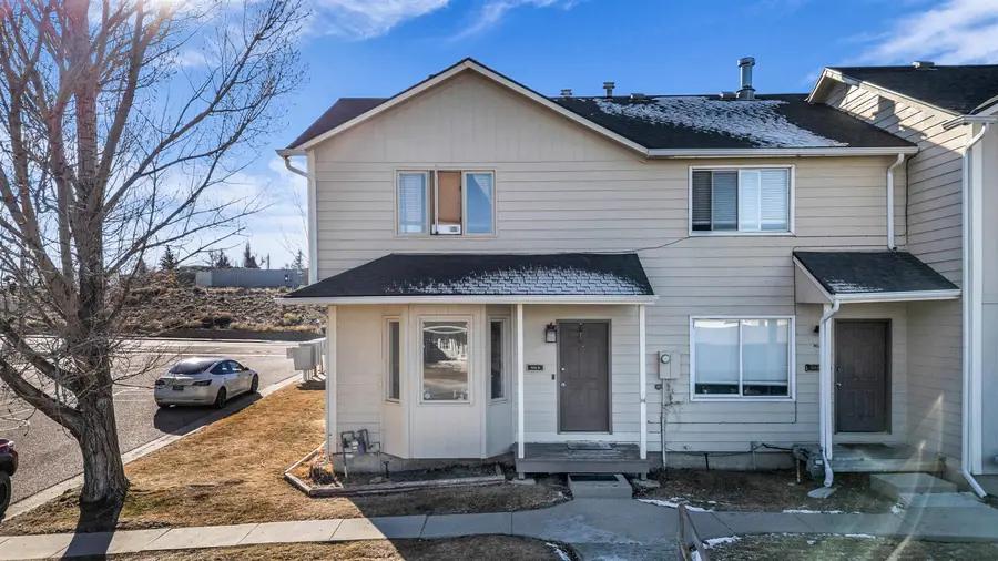 105 College Apt E Court, Rock Springs, WY 82901 - Image #2