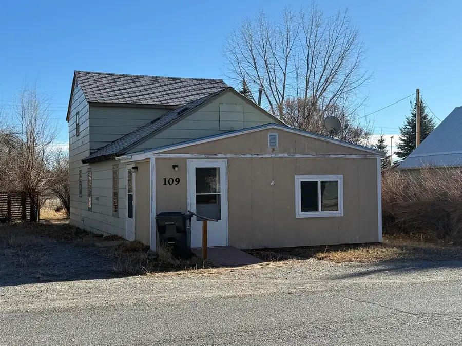 109 N Cherry Street, Pavillion, WY 82523 - Image #2