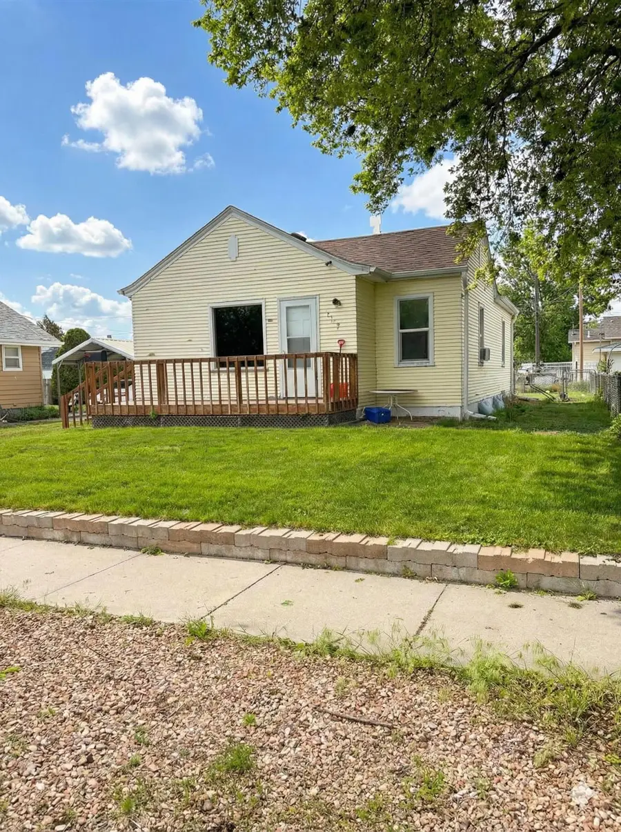 1809 East C Street, Torrington, WY 82201 - Image #2