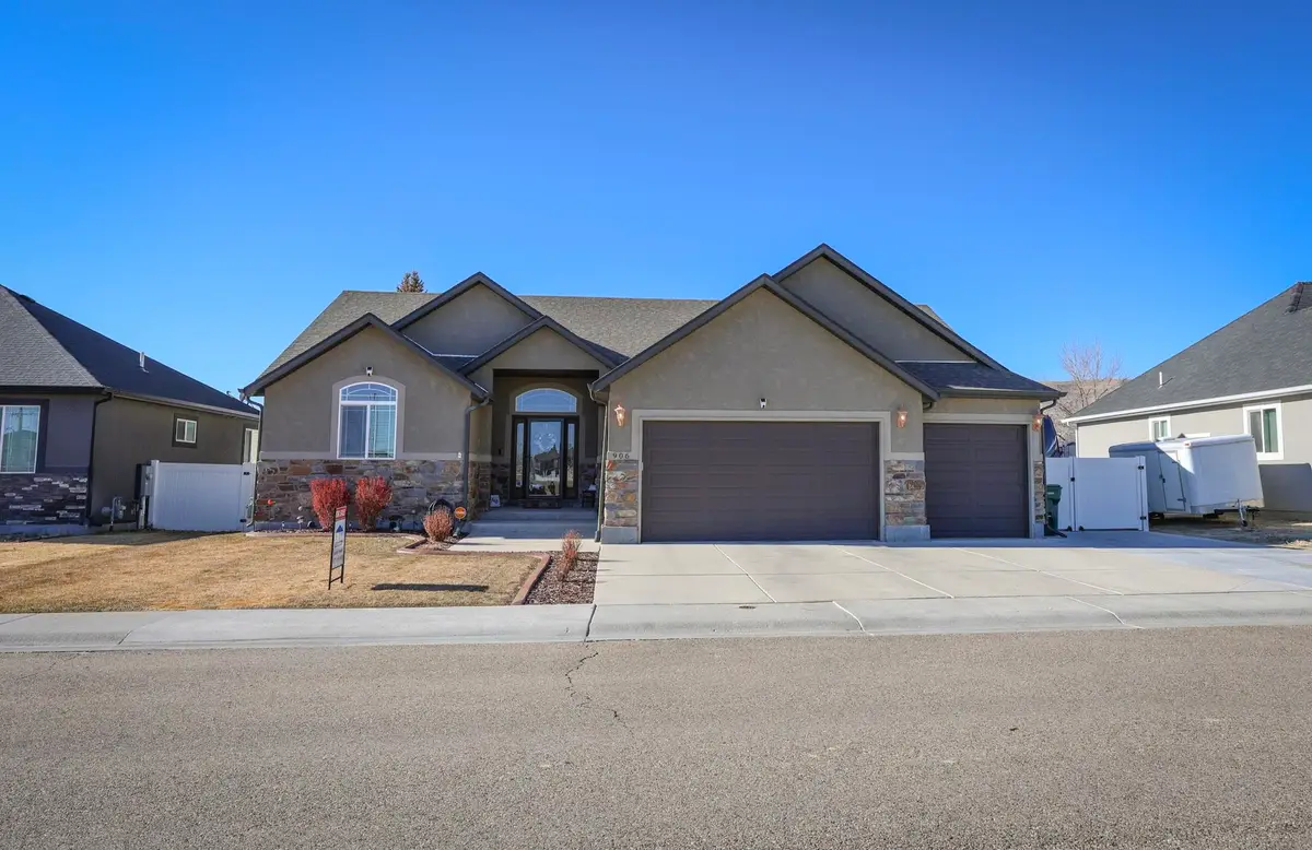 906 Winchester Boulevard, Rock Springs, WY 82901 - Image #1
