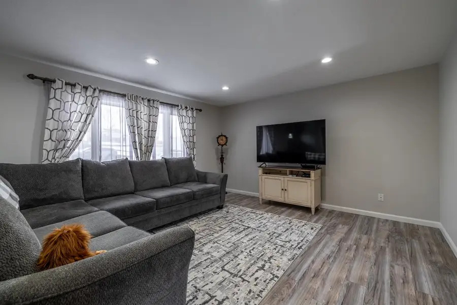 1231 S Missouri Avenue, Casper, WY 82609 - Image #3