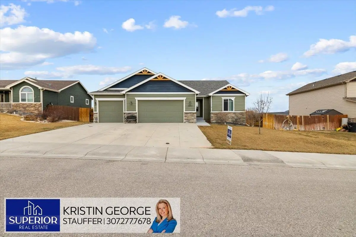 1021 Prairie River Drive, Mills, WY 82604 - Image #1