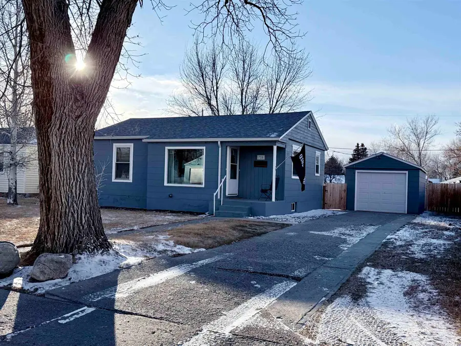 728 S 13th, Worland, WY 82401 - Image #2