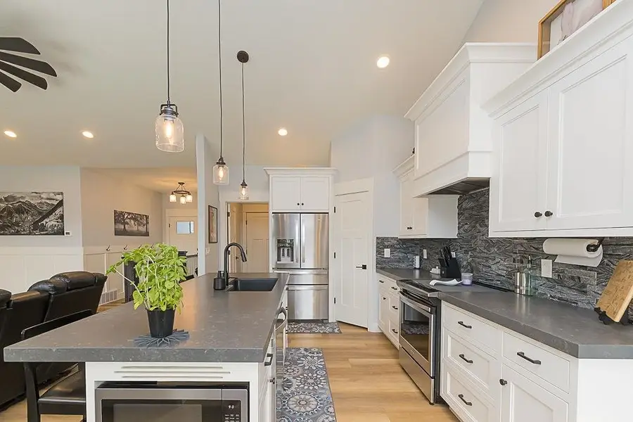 1201 Savage Boulevard, Rock Springs, WY 82901 - Image #3