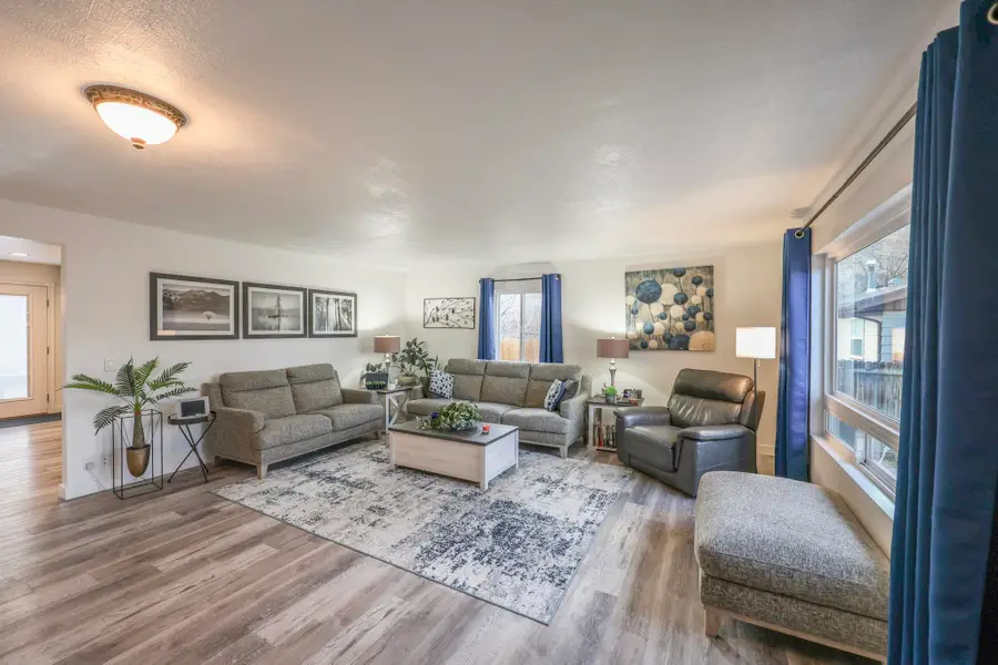 125 Powell Street, Green River, WY 82935 - Image #3