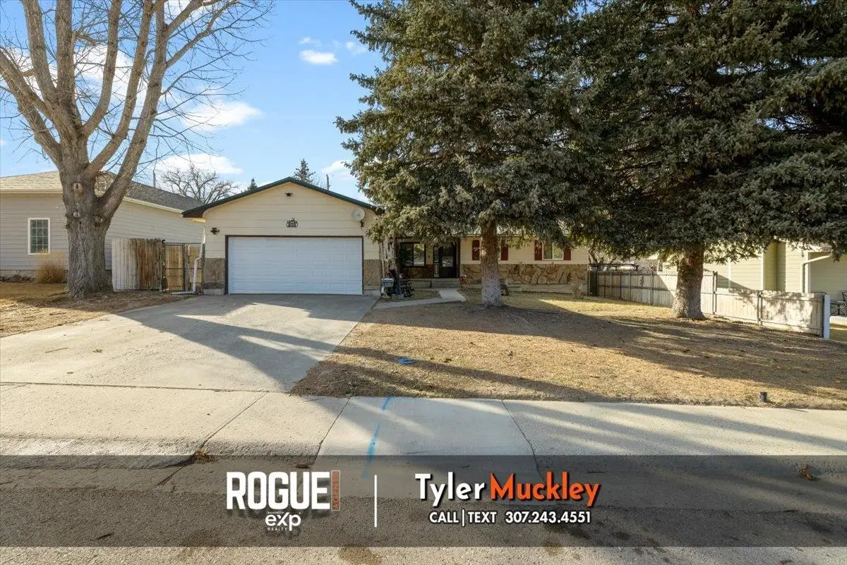 809 S First, Glenrock, WY 82637 - #1