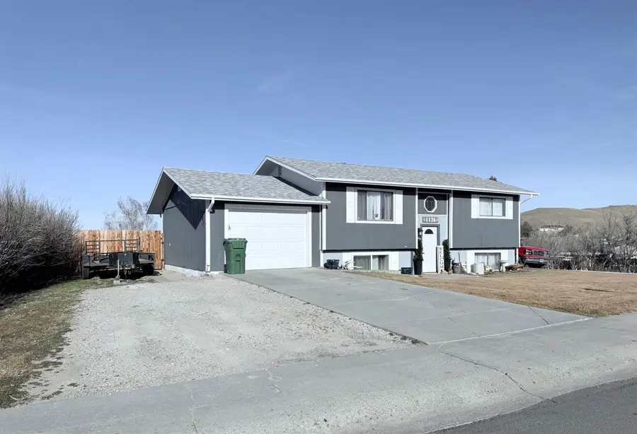 1126 Mesa Dr., Douglas, WY 82633 - #2