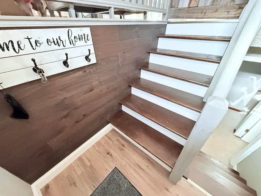 1126 Mesa Dr., Douglas, WY 82633 - #3