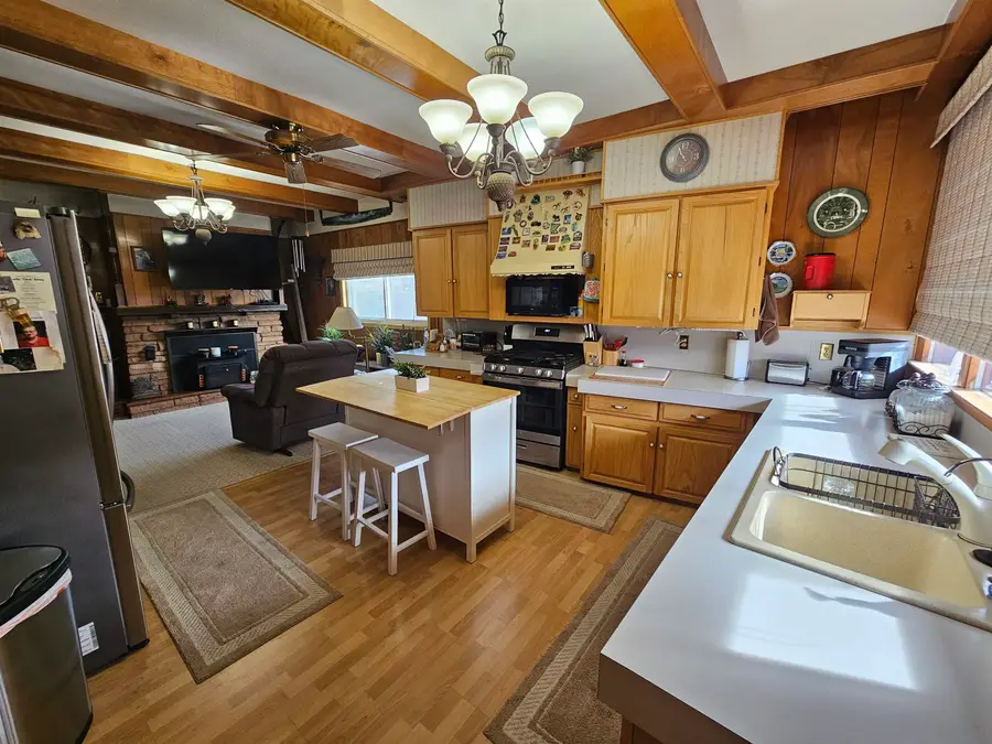 416 E 26Th Avenue, Torrington, WY 82240 - #2