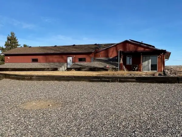 1652 Sesame Street, Worland, WY 82401-9999