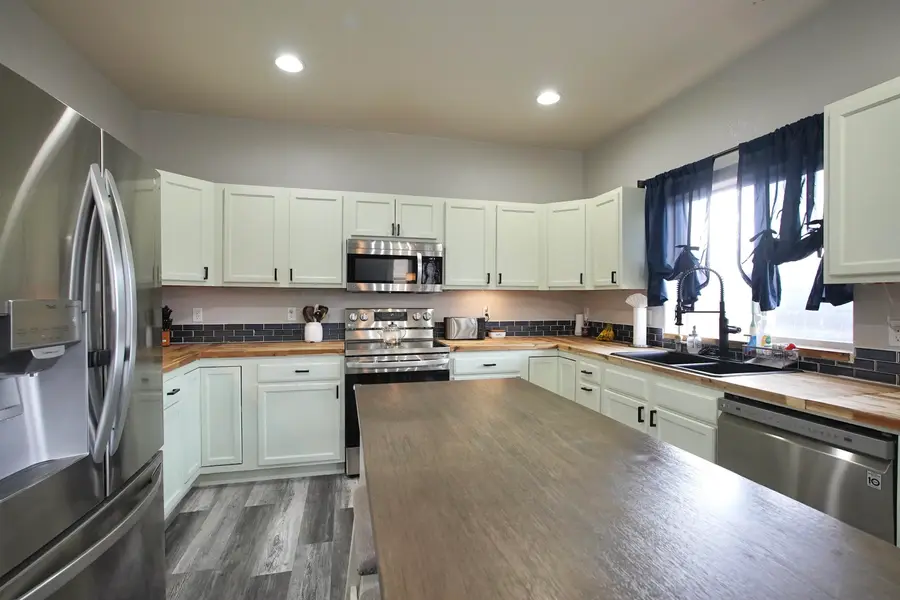 661 7th Street, Evansville, WY 82636 - #3