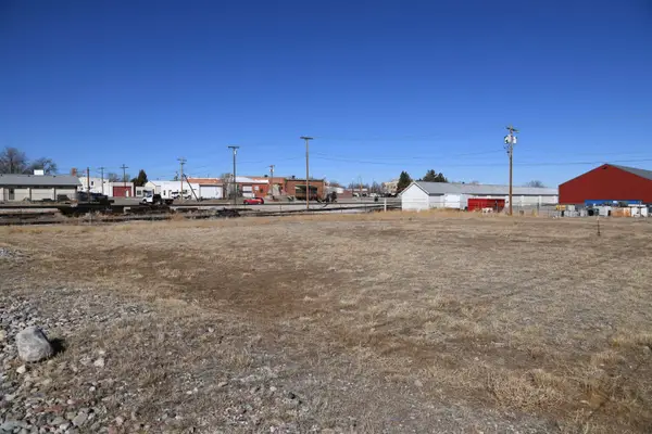 507 & 509 7th Street, Wheatland, WY 82201