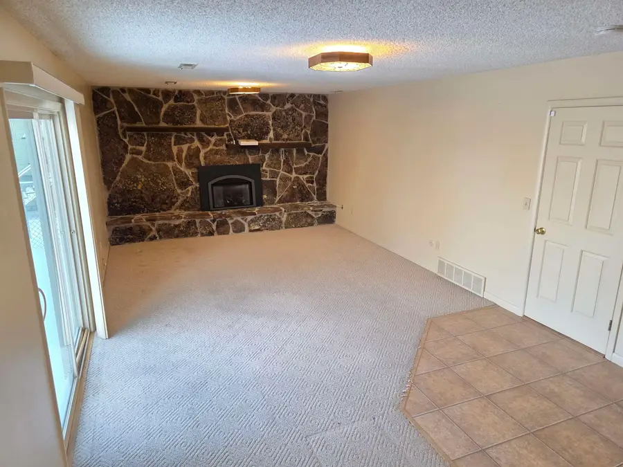 4560 Clyde St, Casper, WY 82609 - #2