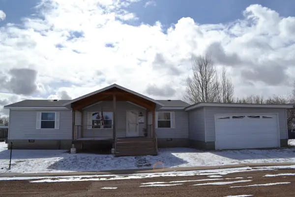 42 CAROTHERS Avenue, Fort Bridger, WY 82933