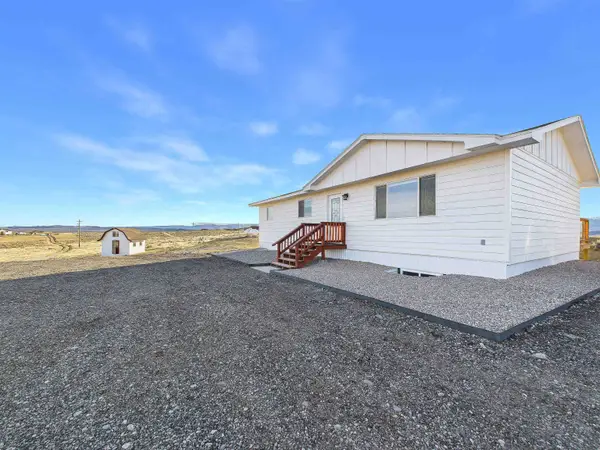 20 Glory Lane, Lander, WY 82520