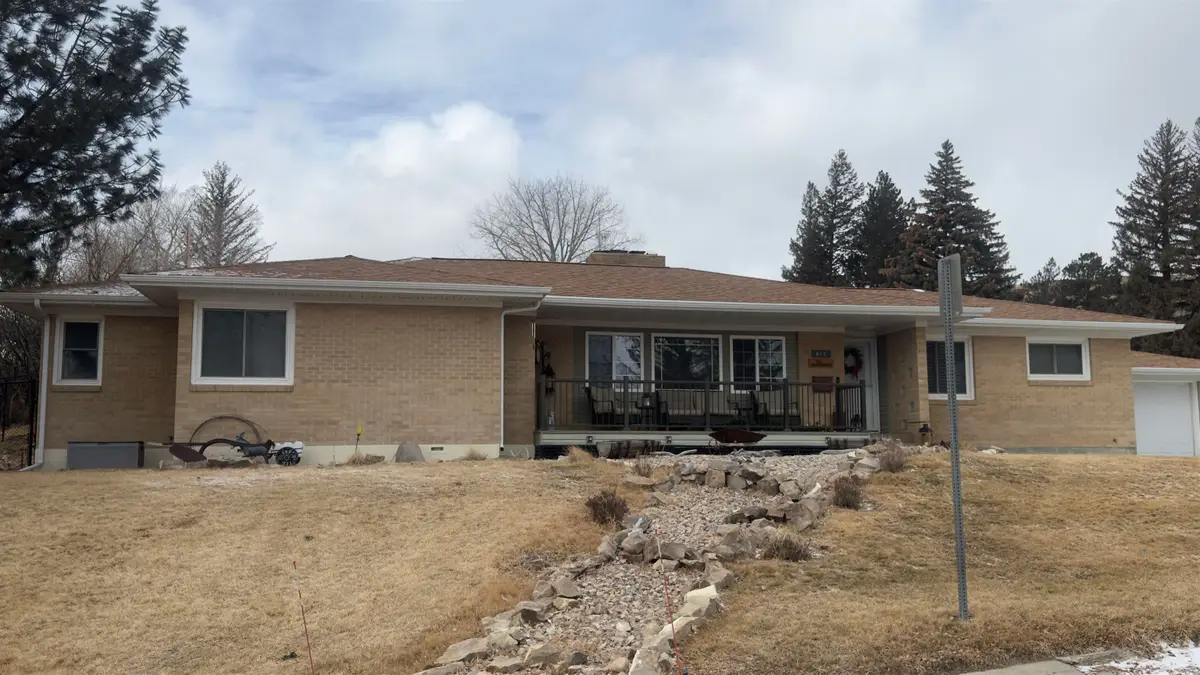 616 15th, Rawlins, WY 82301 - #1