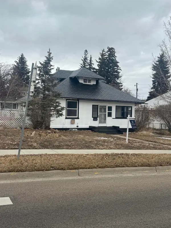 538 Harrison Drive, Evanston, WY 82930