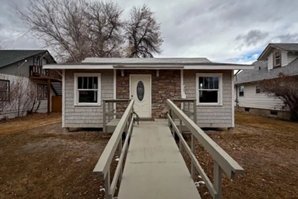 1205 Coburn Ave, Worland, WY 82400-1 - #1