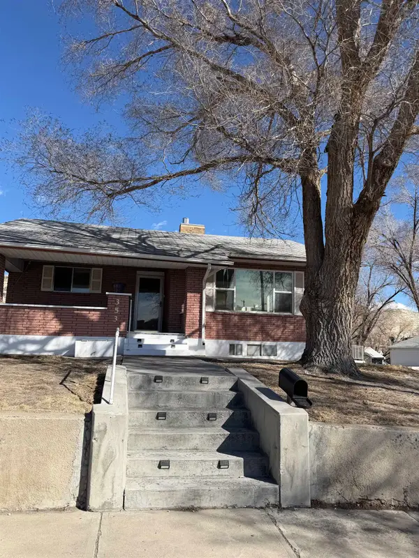 353 Viginia Circle, Green River, WY 82935
