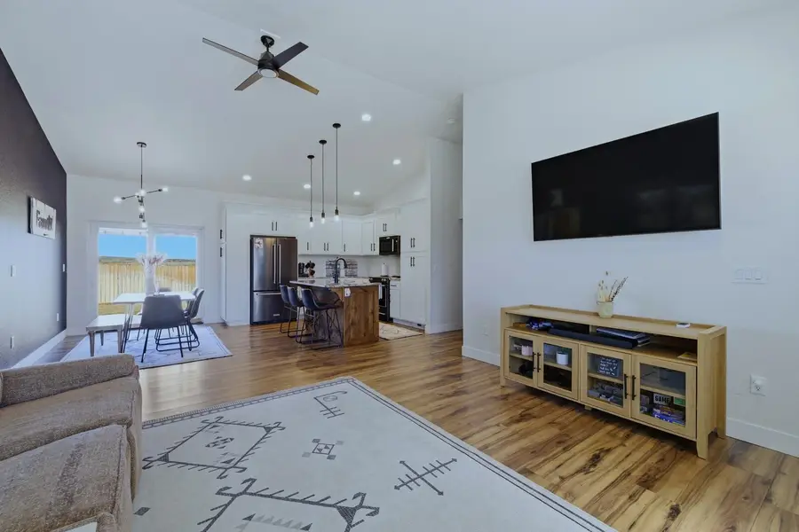 6848 Rogue River, Casper, WY 82604 - #2