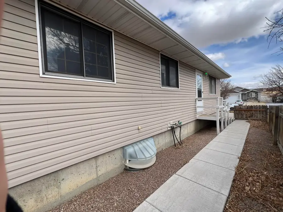 812 Burr Drive, Rock Springs, WY 82901 - #3