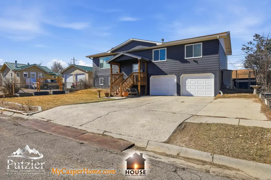 1920 Bonnie Brae, Casper, WY 82601 - #2