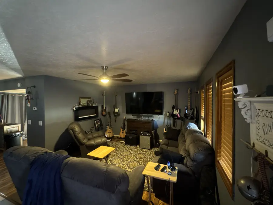 1609 Overland, Rock Springs, WY 82901 - #2