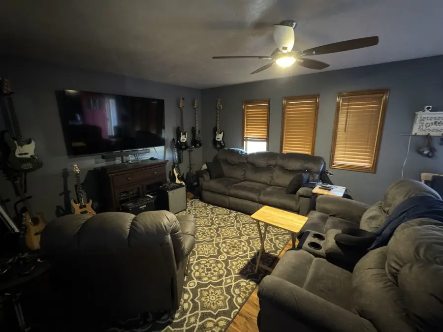 1609 Overland, Rock Springs, WY 82901 - #3