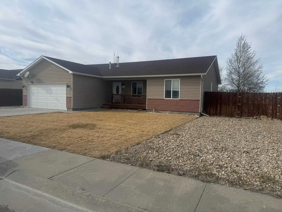 609 Olive Circle, Rawlins, WY 82301 - #1