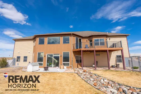 213 Dove Loop, Douglas, WY 82633