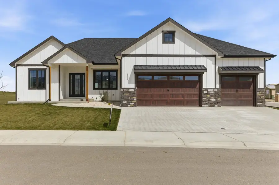 2704 Berkshire Way, Casper, WY 82609 - #2