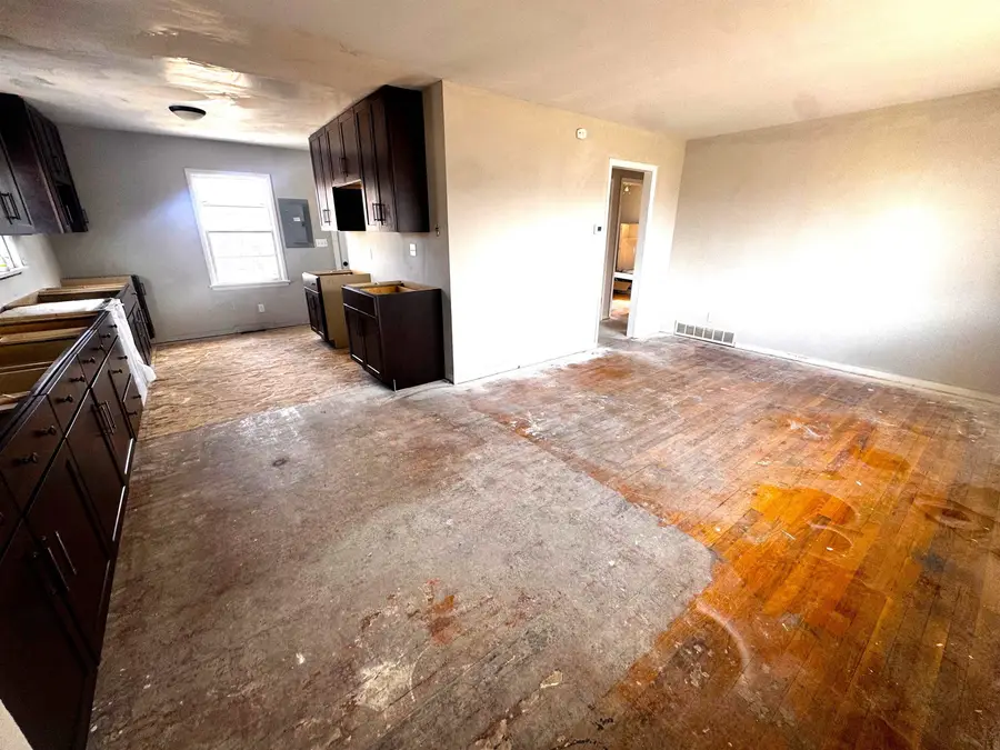 817 S 16th Street, Worland, WY 82401 - #3