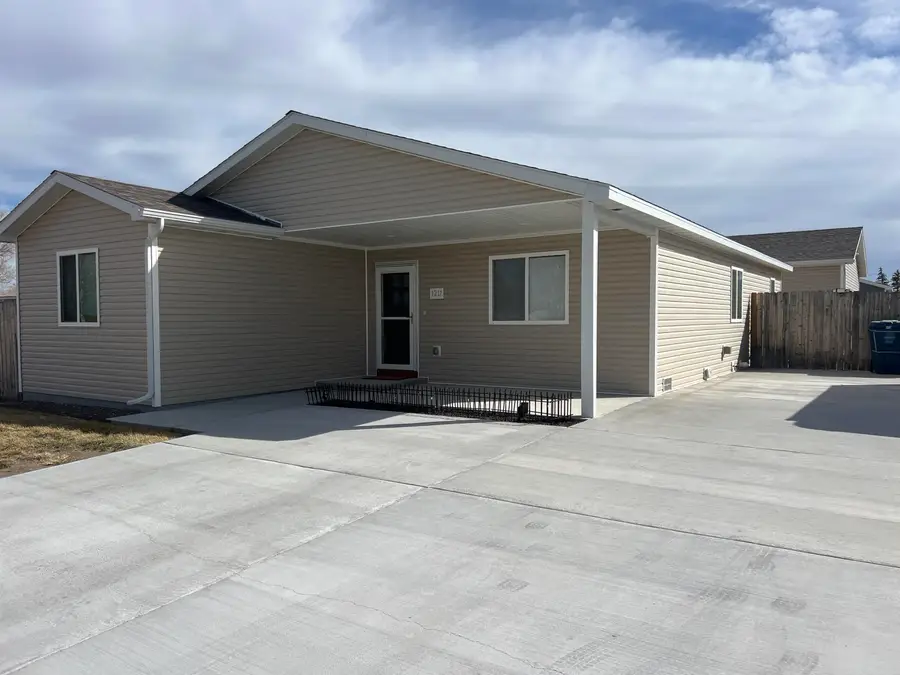 1217 E Jackson, Riverton, WY 82501 - #3