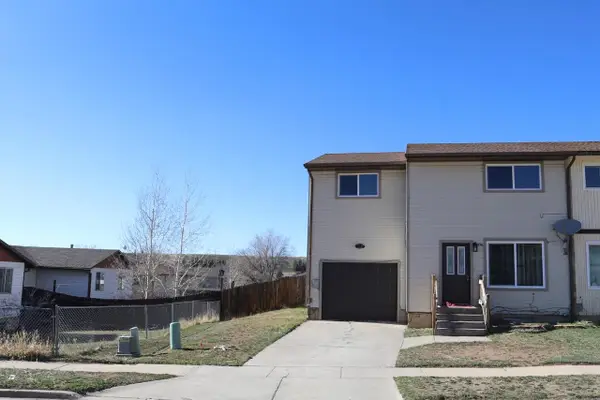 156 Simpson Avenue, Evanston, WY 82930