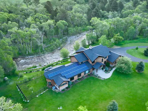 339 State Hwy 193, Banner, WY 82832