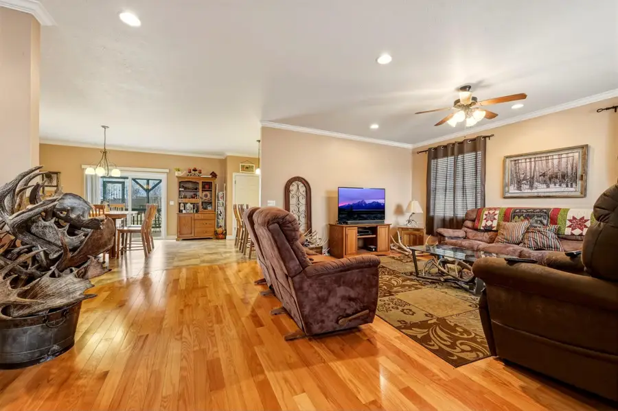 543 N Pinnacle Drive, Buffalo, WY 82834-0000 - #3