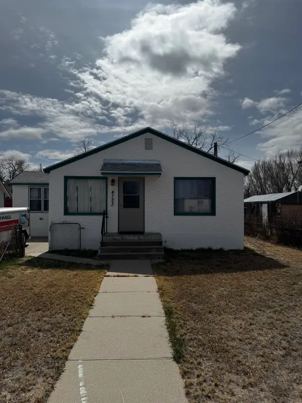 4723 Road 70Y Road, Torrington, WY 82240