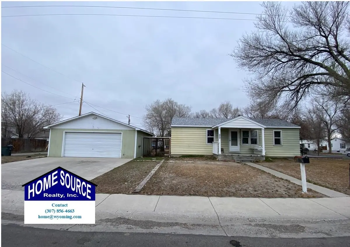 522 N 12th E, Riverton, WY 82501 - #1