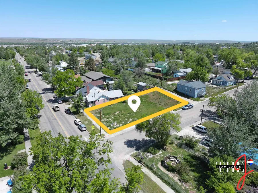 1002 E 10th St, Casper, WY 82601 - #3